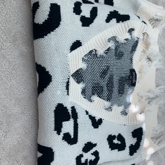 Amaryllis size xs from Jane.com - Picture 2 of 2